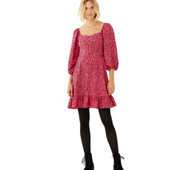 Dresses & Skirts - NWT Hot pink  dress